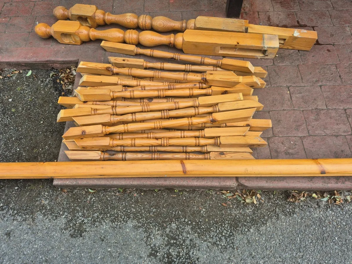 Pine Stairs - Image 2