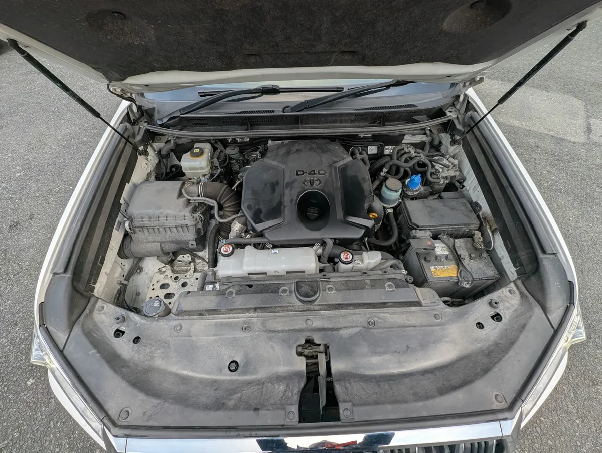 Toyota Land Cruiser 2021 - Image 4