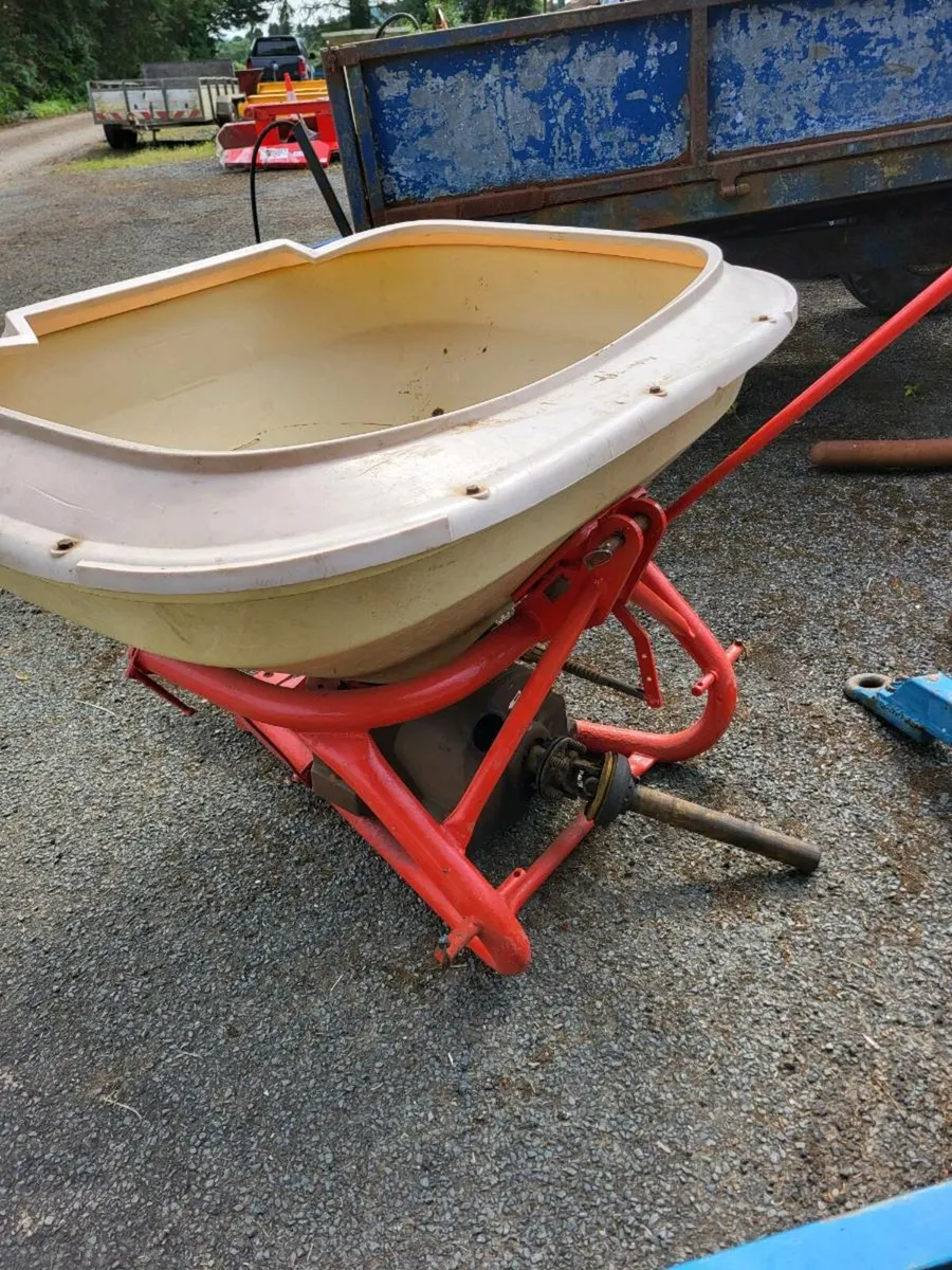 Vicon spreader - Image 4