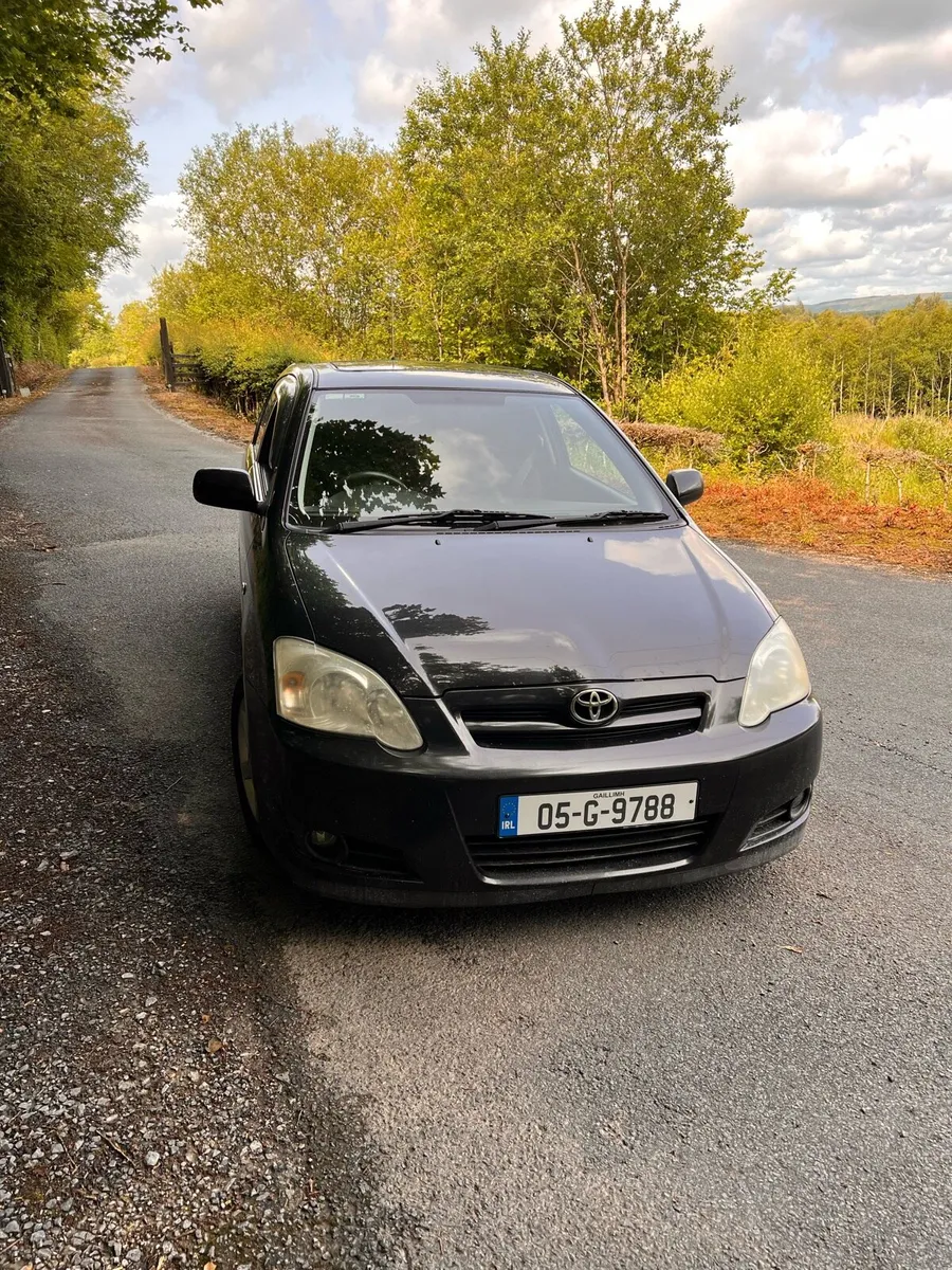 Toyota Corolla van - Image 2