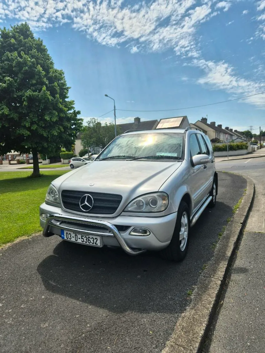 Mercedes ML 270 Commercial - Image 1