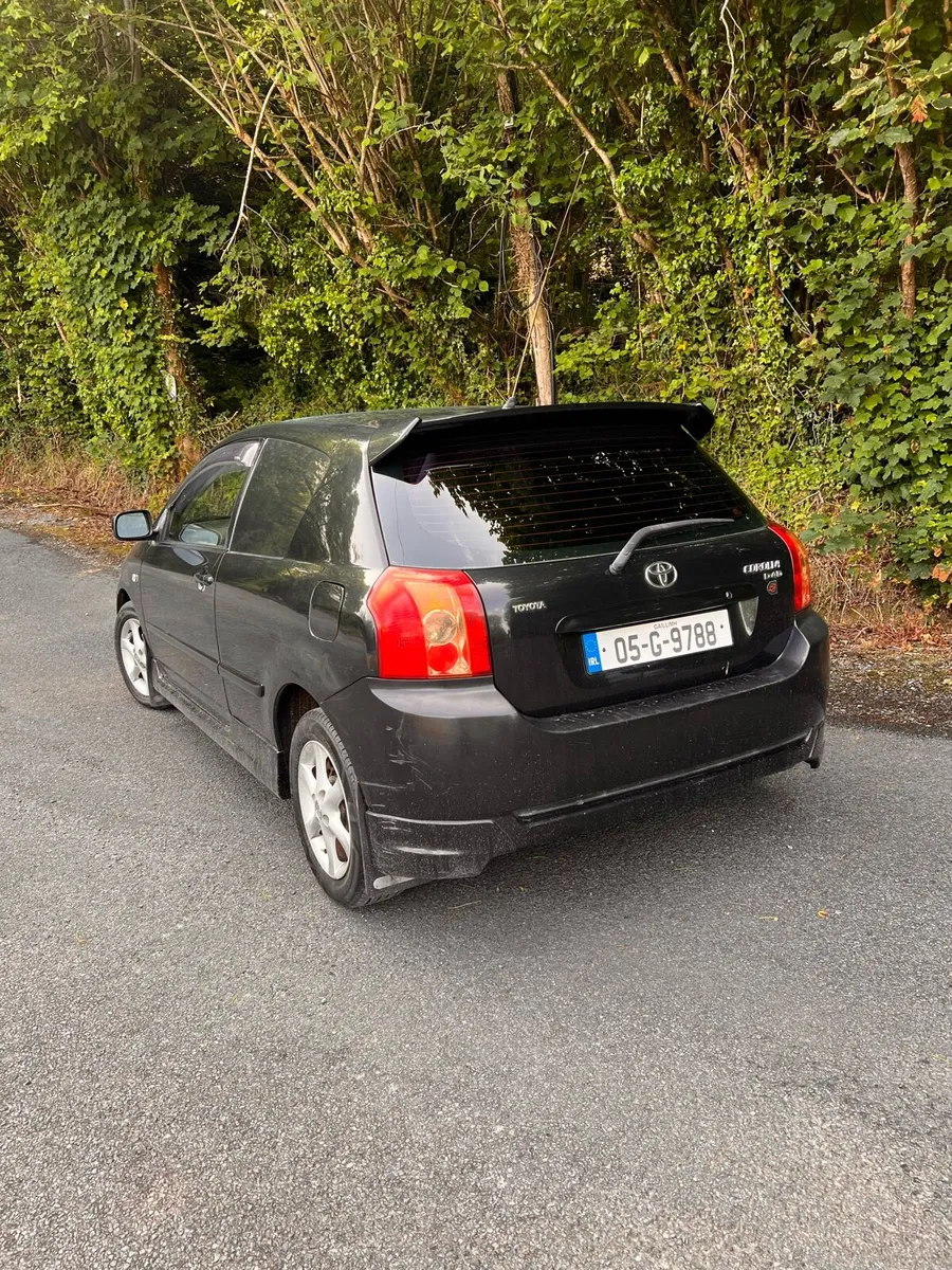 Toyota Corolla van - Image 3
