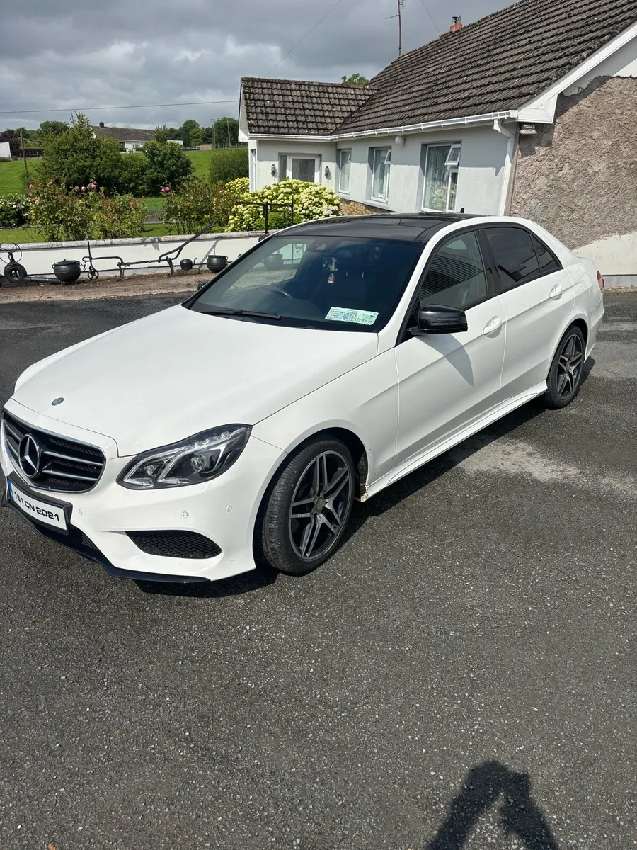 2016 E220d AMG Panoramic - Image 1