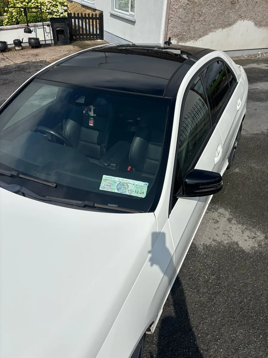 2016 E220d AMG Panoramic - Image 3