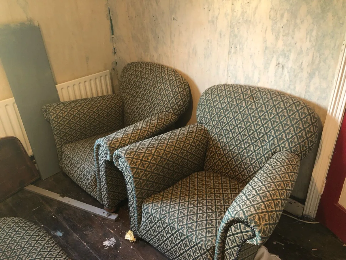Antique suite - couch and arm chairs - Image 2