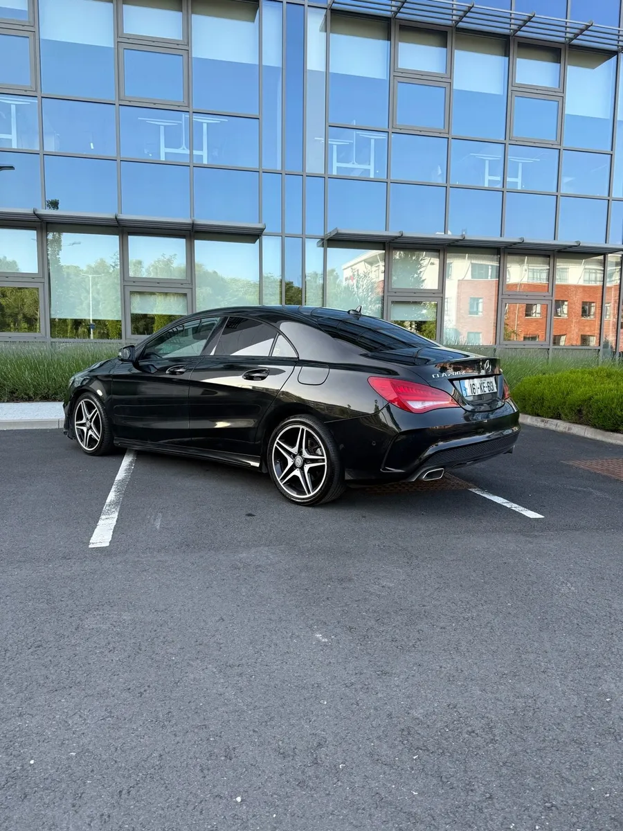 Mercedes CLA200d AMG - Image 3