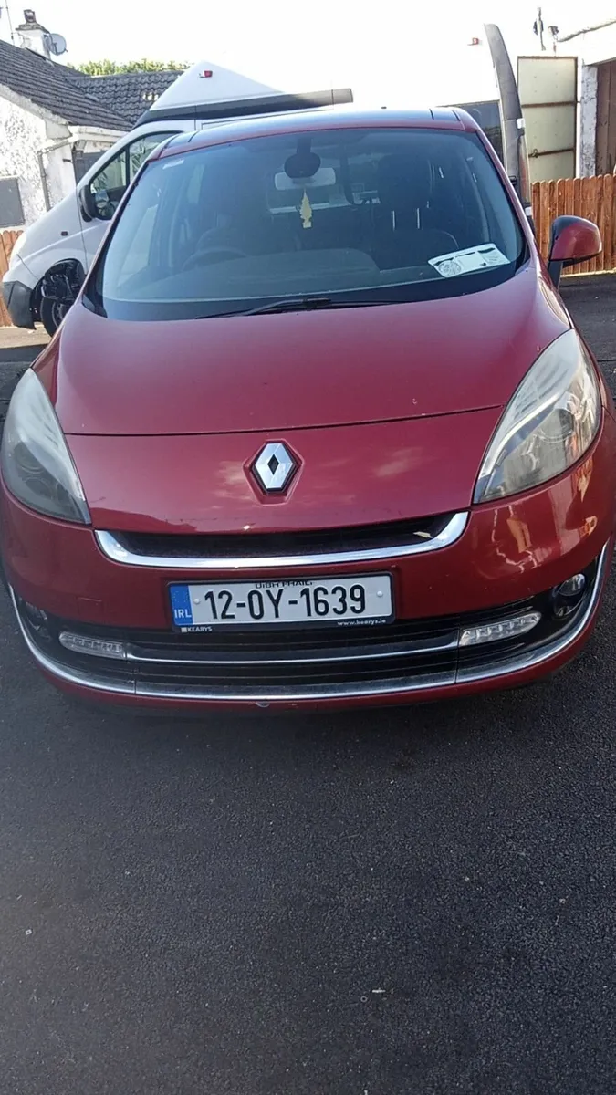 Renault Grand Scenic 2012 - Image 2