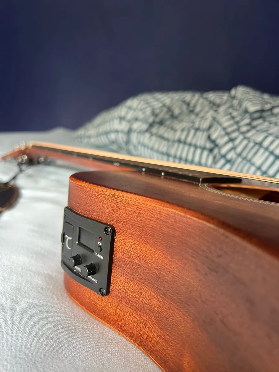 Portable Travel Electro-Acoustic Guitar - Image 4