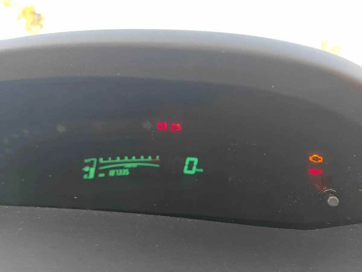 Toyota Yaris 2006 - Image 1