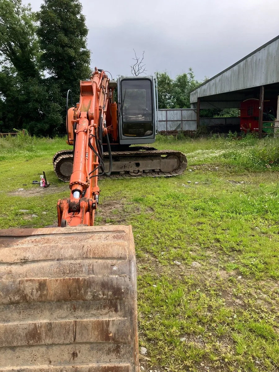Hitachi ex135 USR,s.. 0868483933 - Image 1