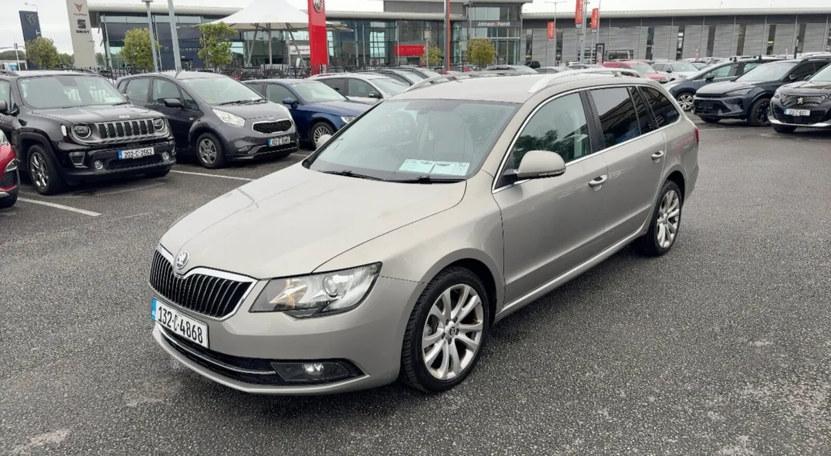 132 Skoda Superb 2.0TDI - Image 1