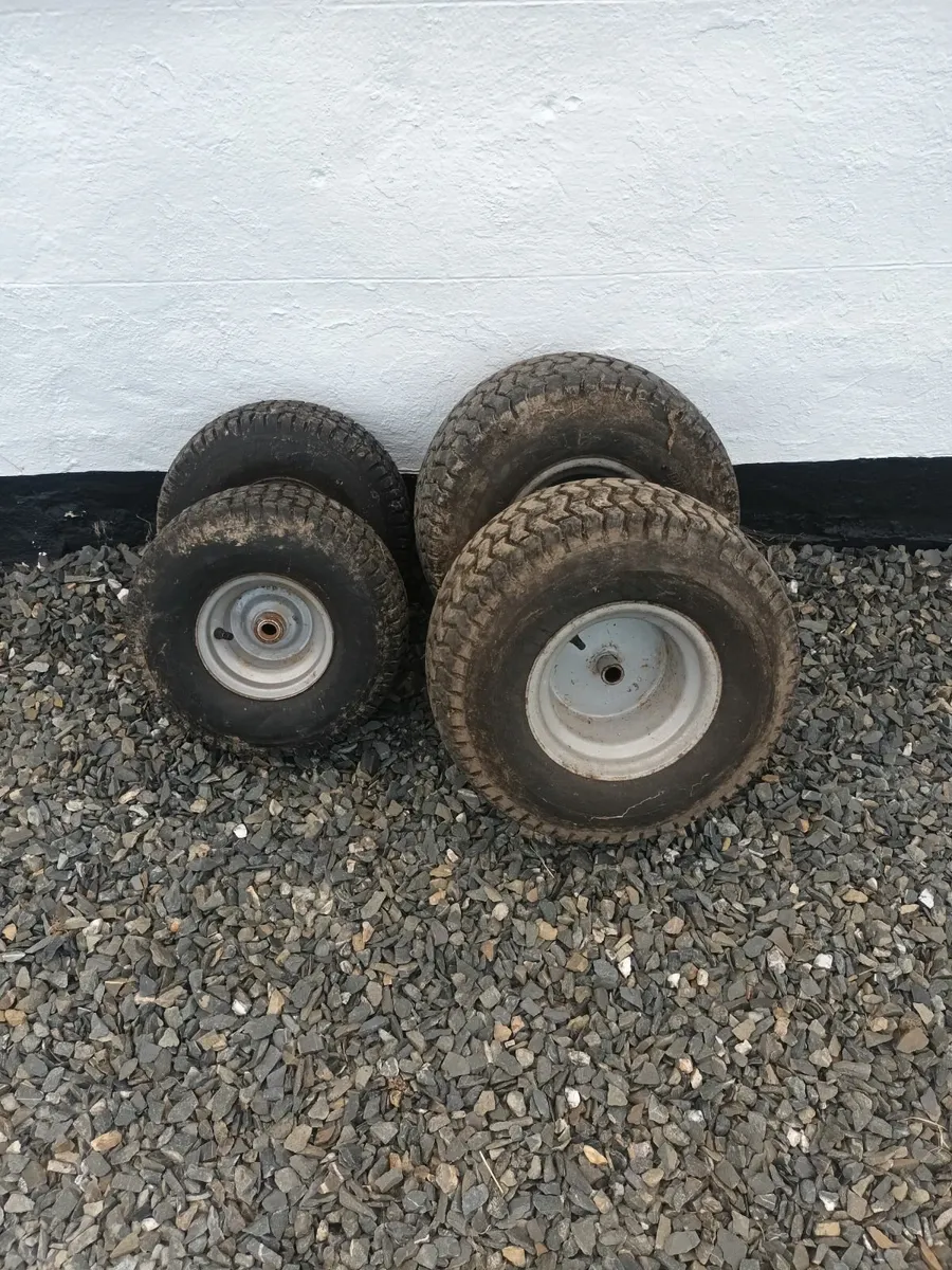 Castlegarden Wheels  (set) - Image 1