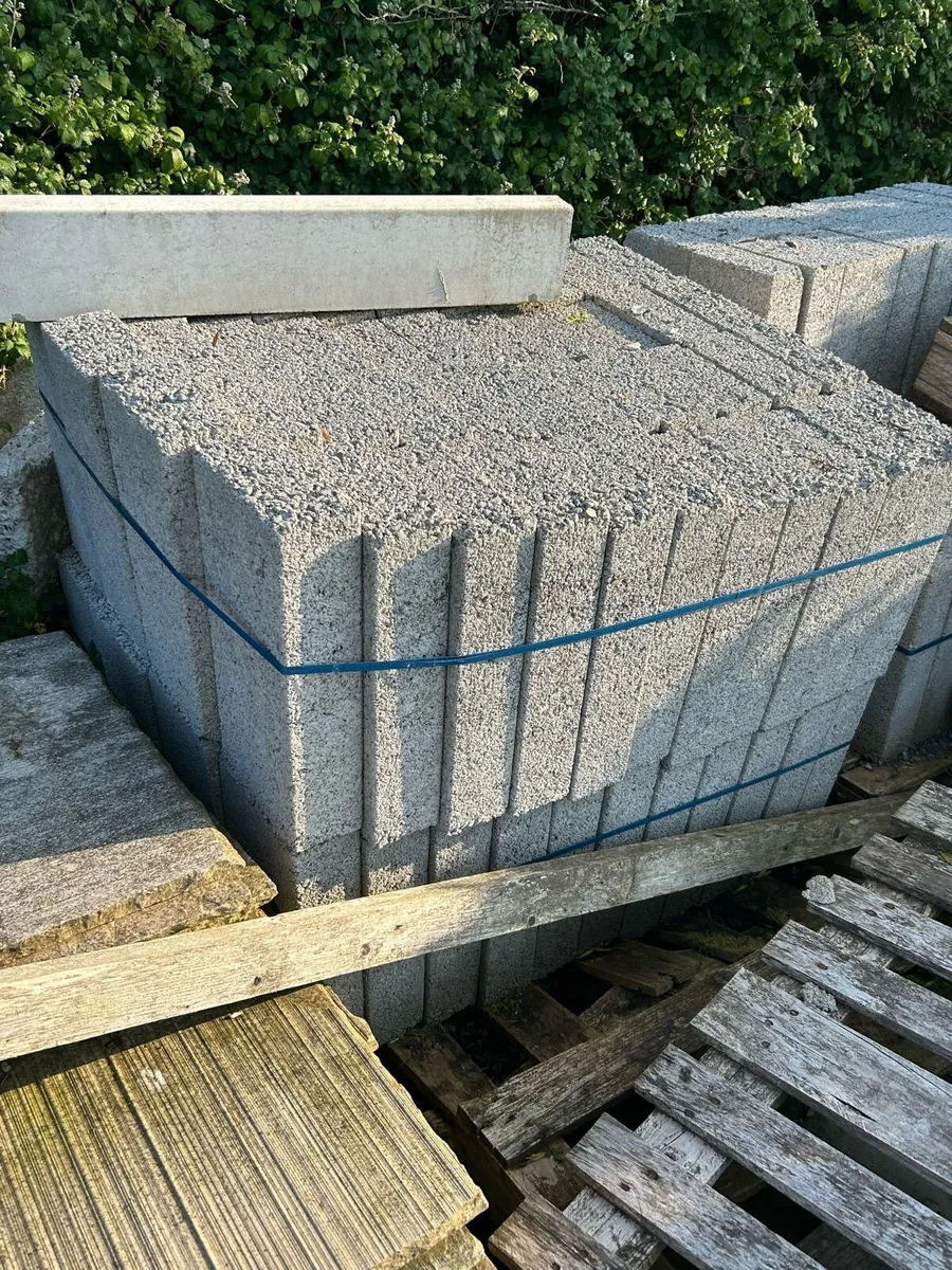 4” Solid Blocks * 175 - Image 1