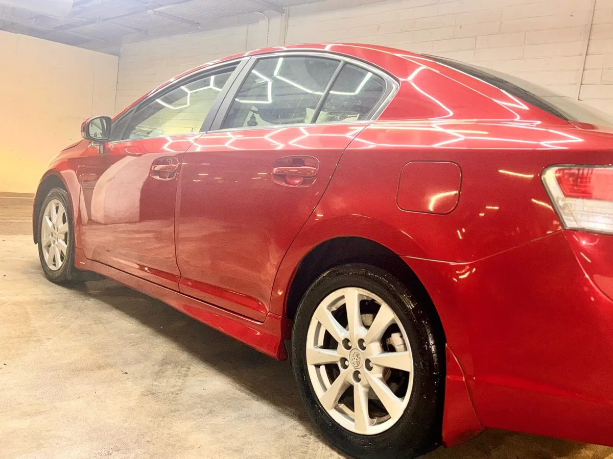 Toyota avensis - Image 3