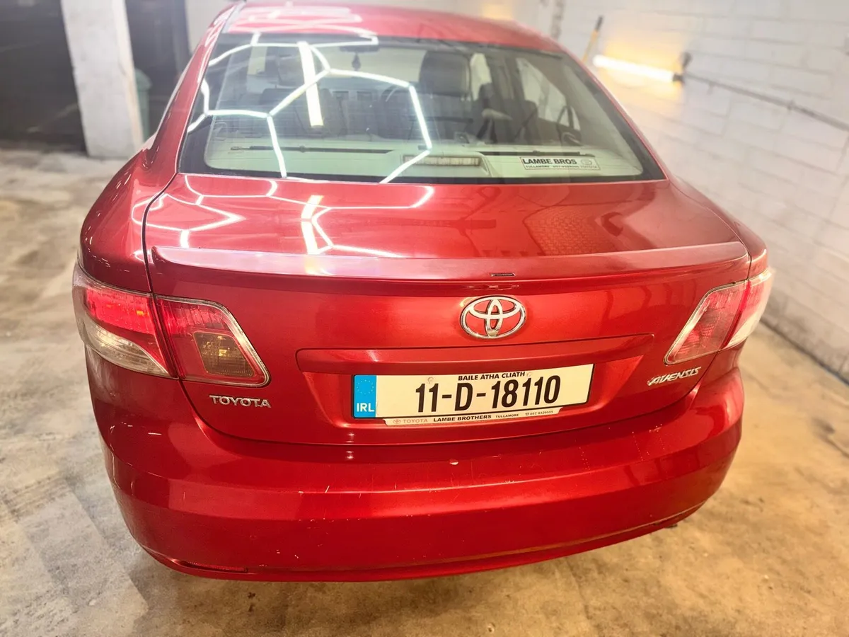 Toyota avensis - Image 4