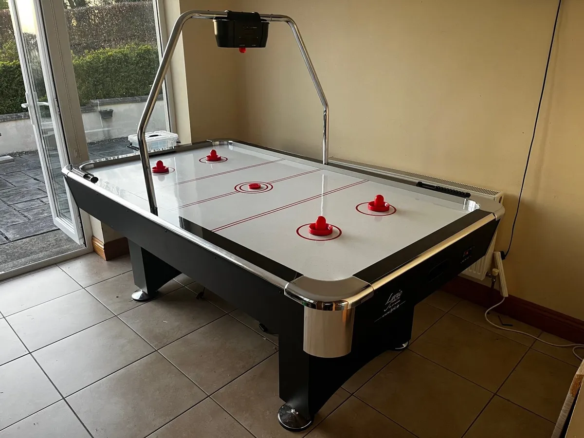 Air Hockey Table - Image 2