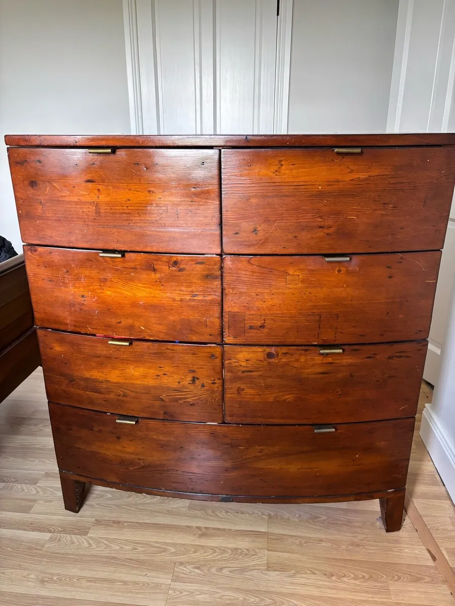 Chest of drawers - Image 1