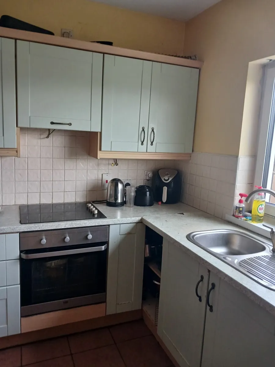 Kitchen - Image 2
