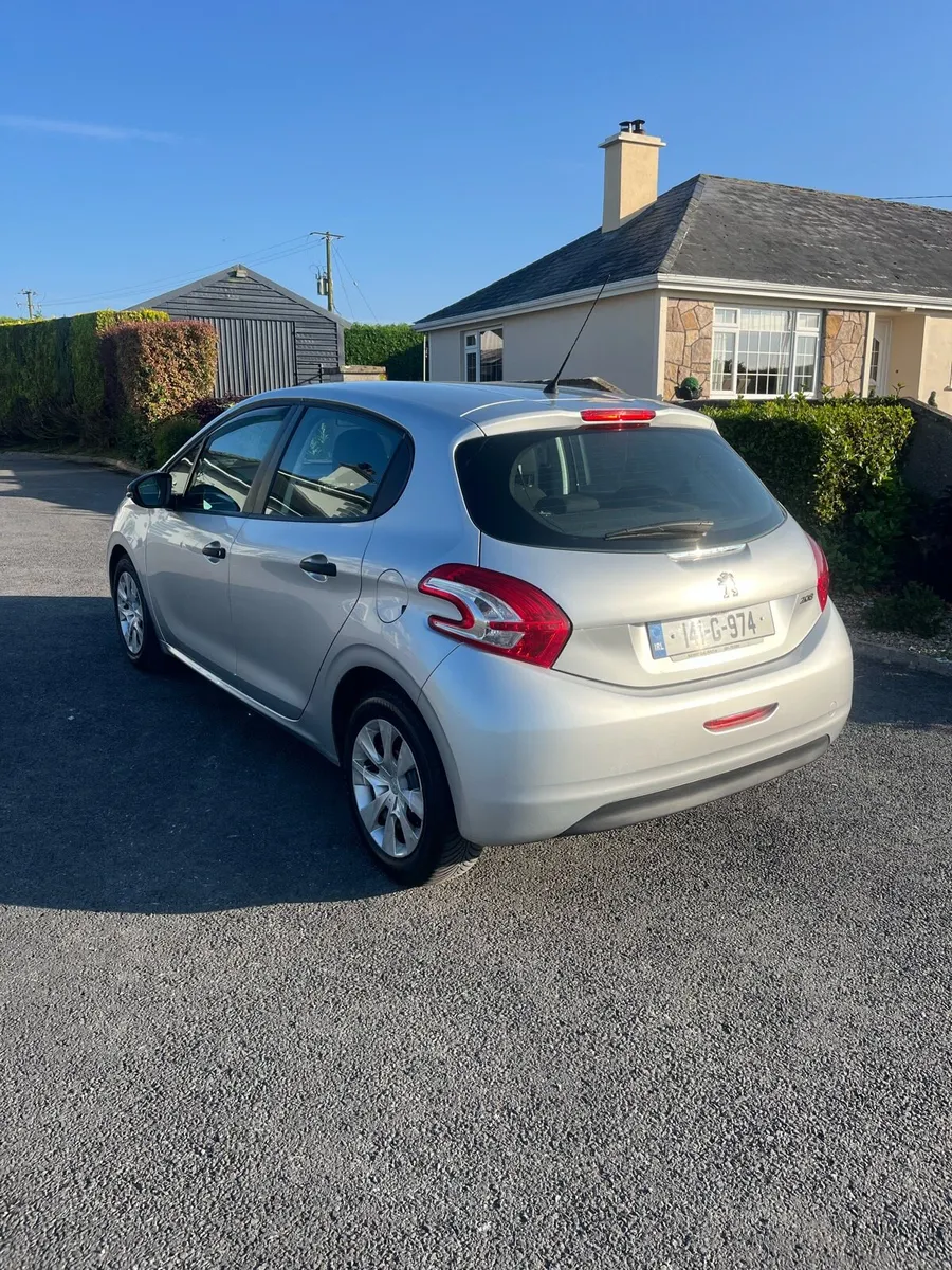 141 Peugeot 208 1.0l (read ad) - Image 4