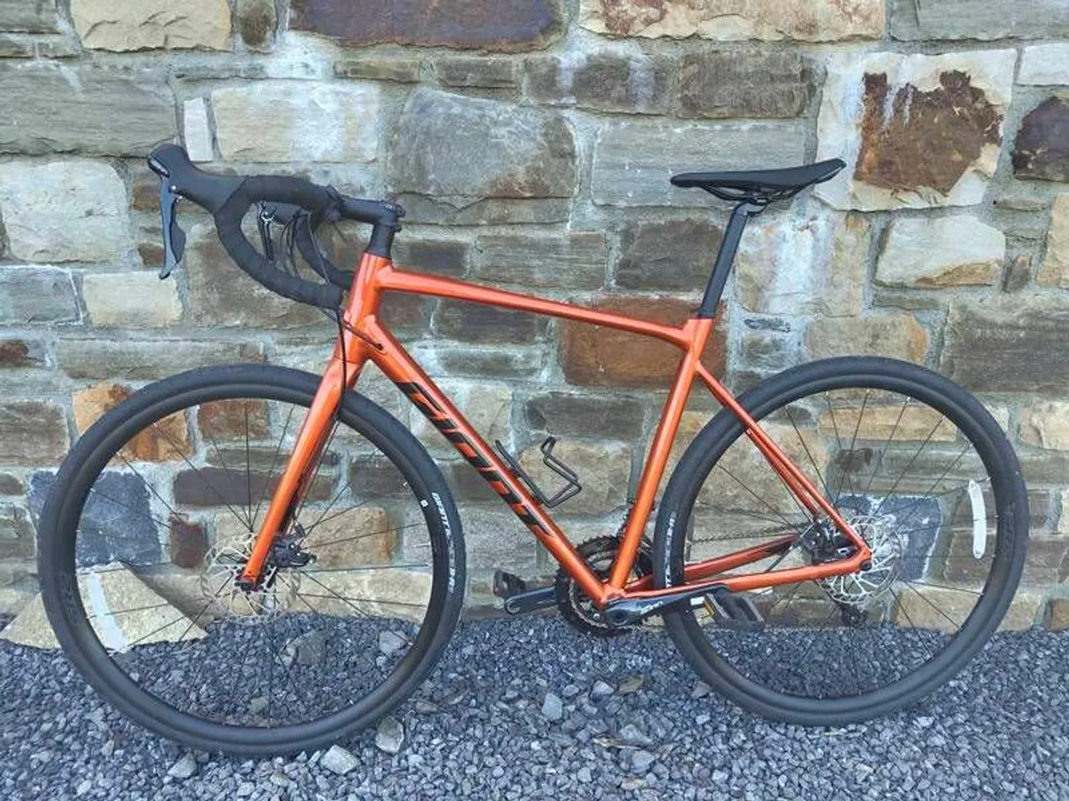 Giant Contend AR - Image 1