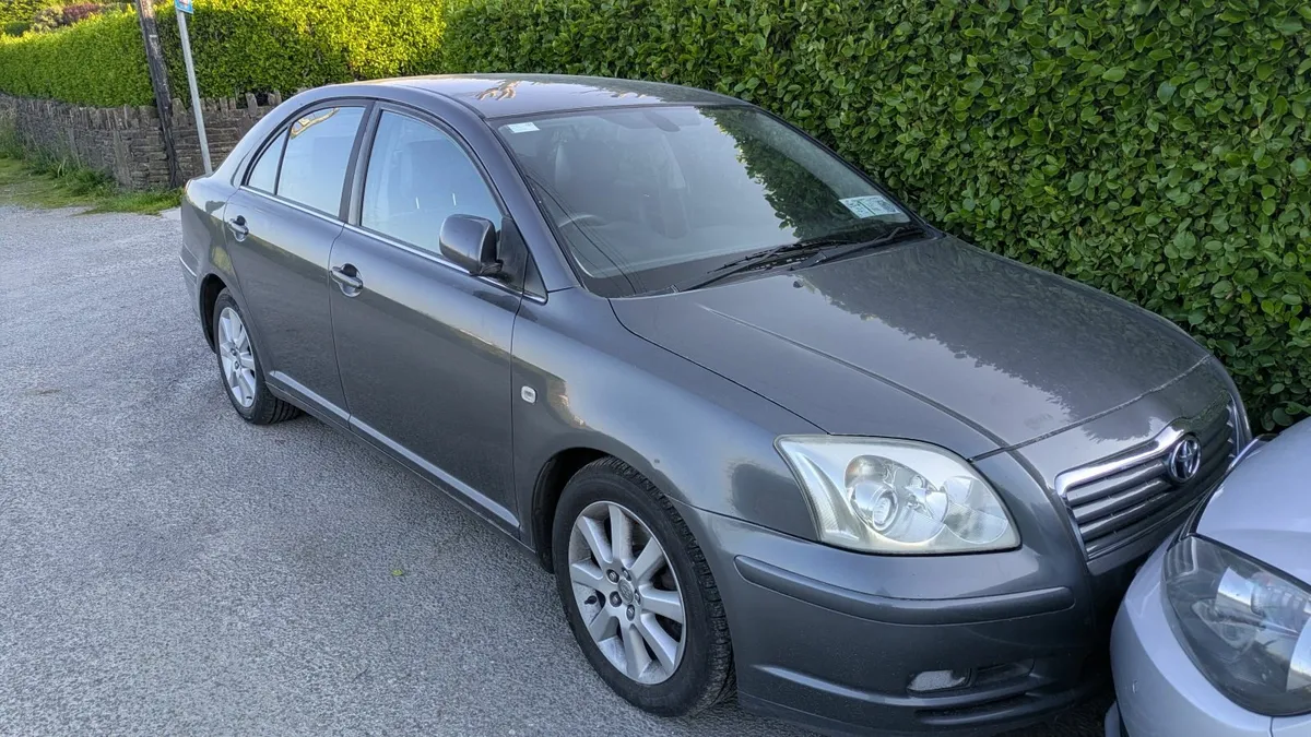 Toyota Avensis 2006 - Image 1