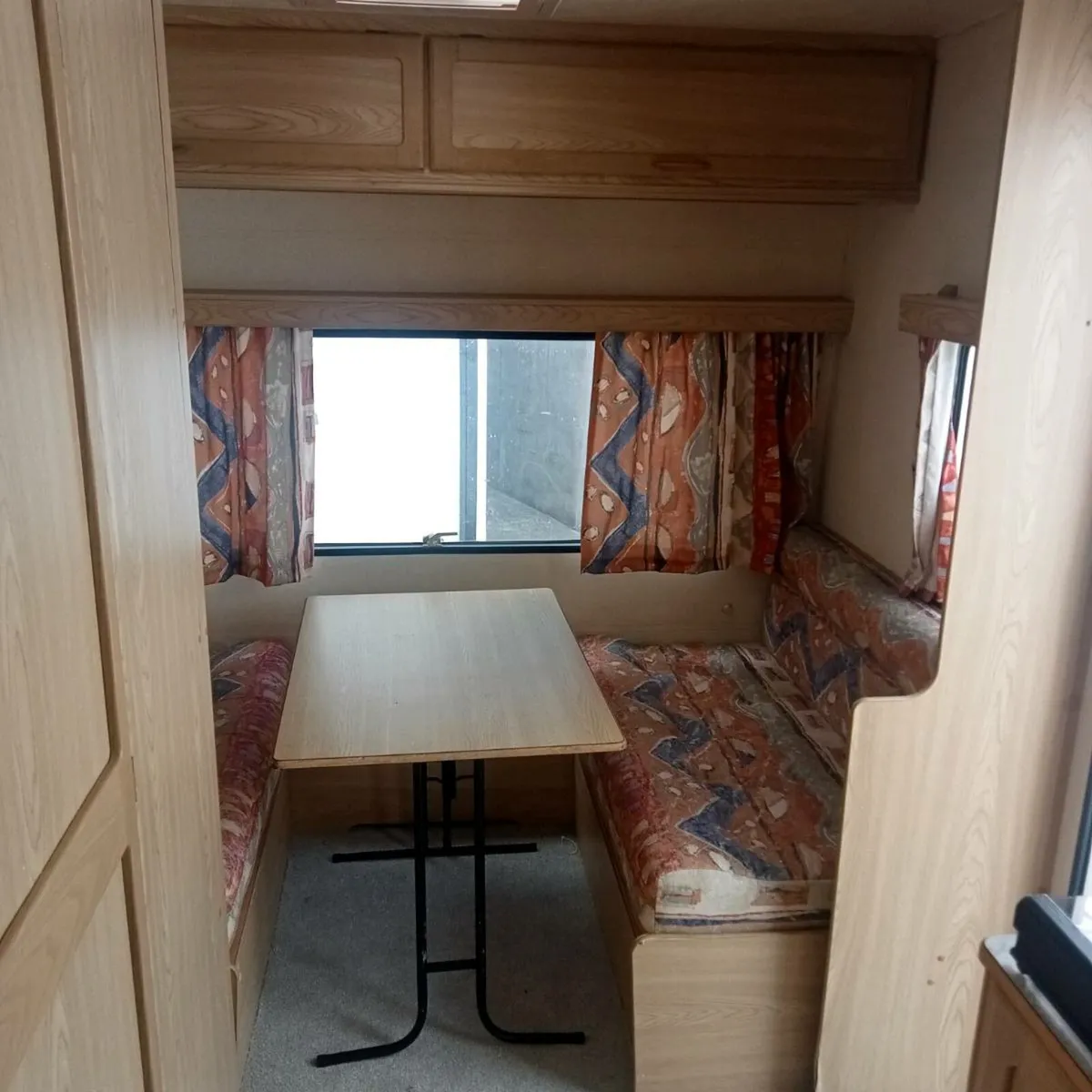 Lightweight 4 berth caravan - Image 1