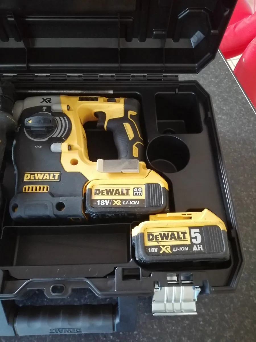 Dewalt 18v sds drill - Image 1