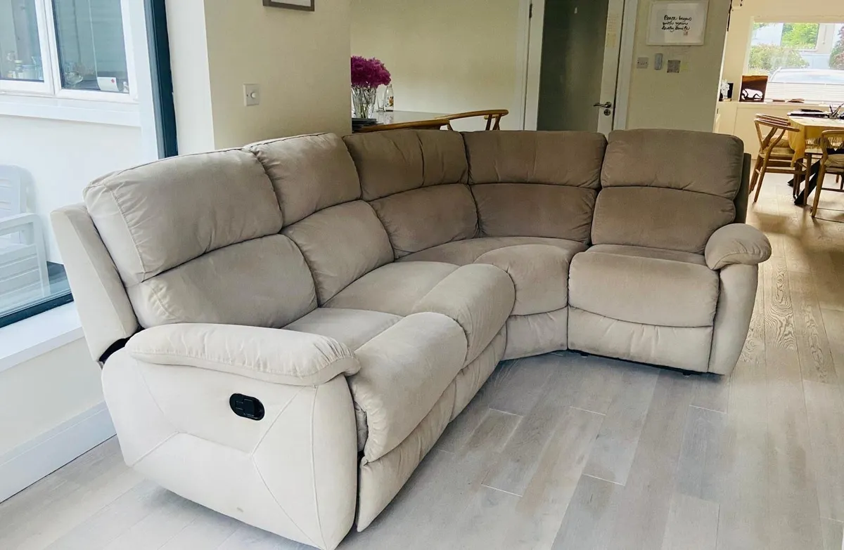 Corner Couch - Image 3
