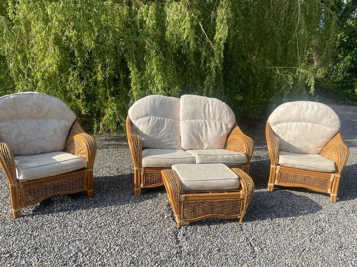 Wicker 2 person sofa and 2 armchairs and foot rest - Image 2
