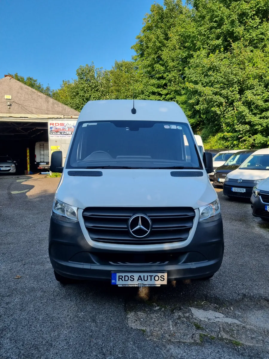 🔥22 MERCEDES SPRINTER MWB🔥 - Image 2