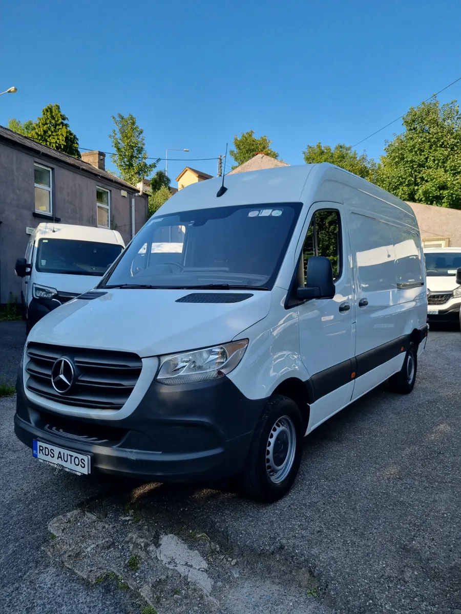 🔥22 MERCEDES SPRINTER MWB🔥 - Image 3
