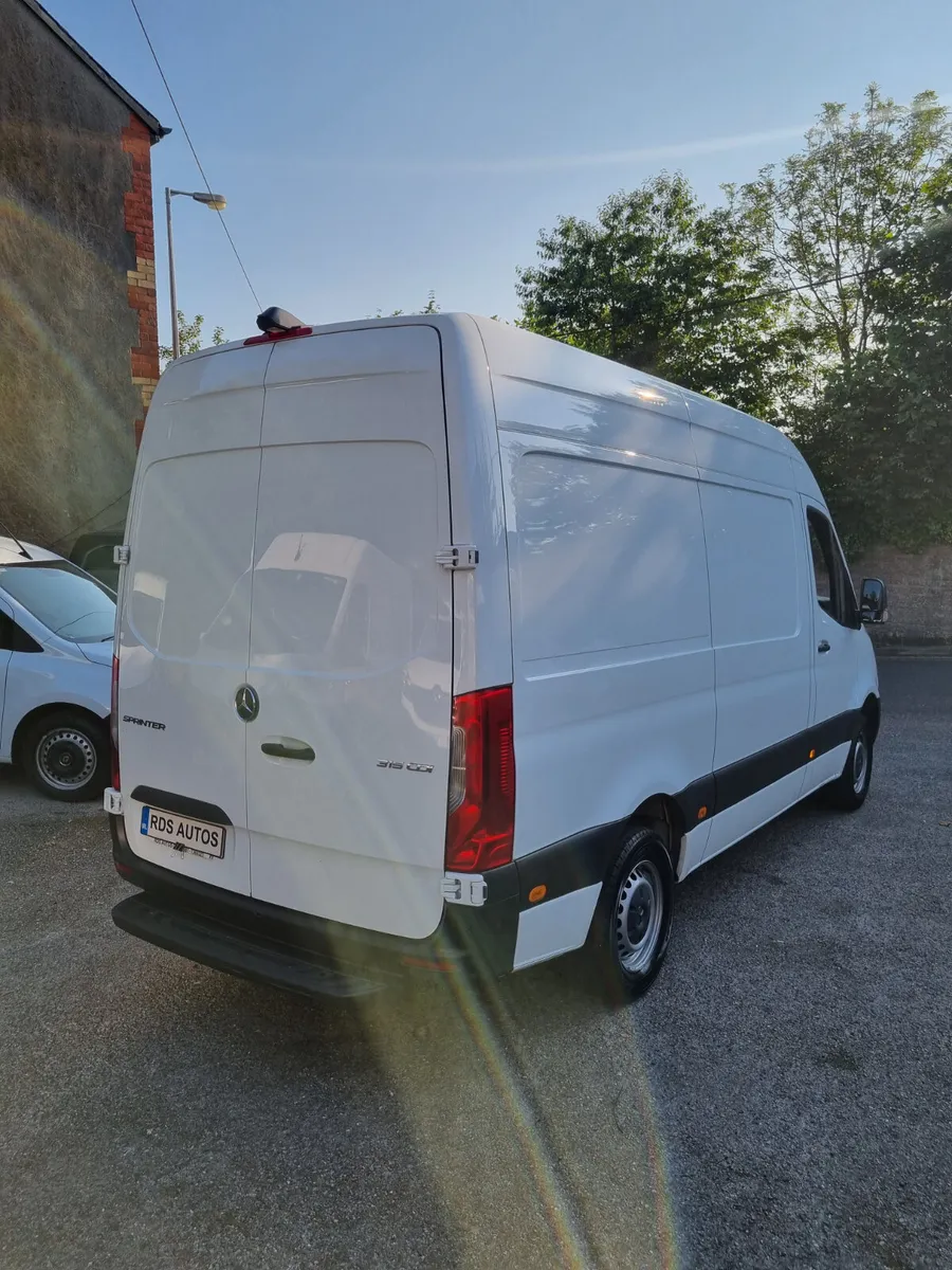 🔥22 MERCEDES SPRINTER MWB🔥 - Image 4