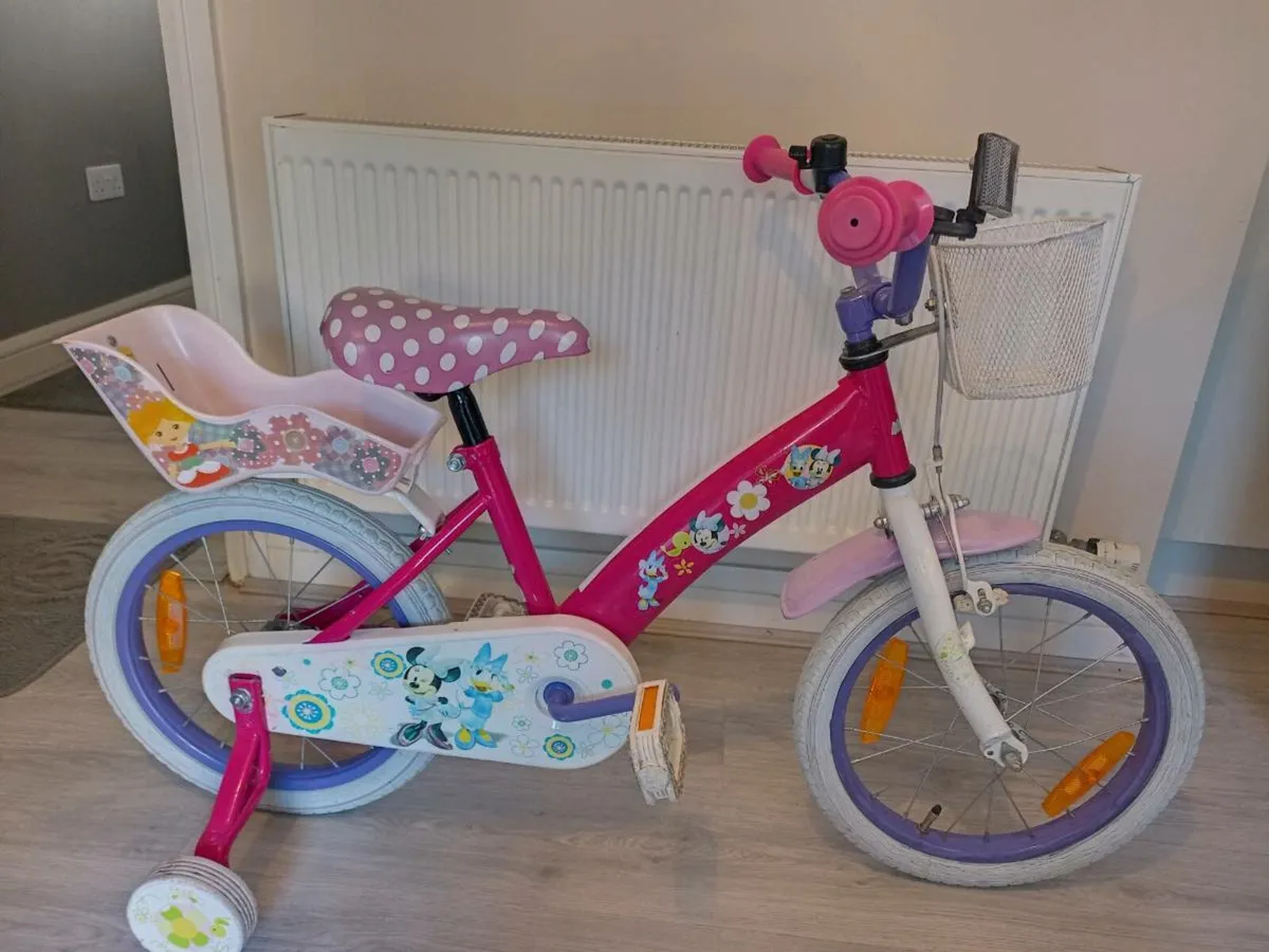 Kids Minnie mouse bike size 16 inch wheels. - Image 1