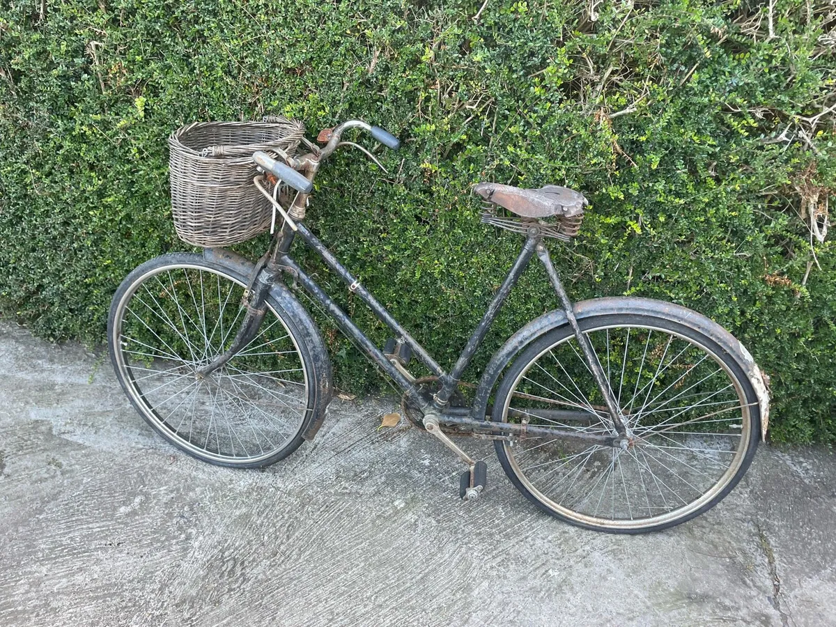 Old bike - Image 1