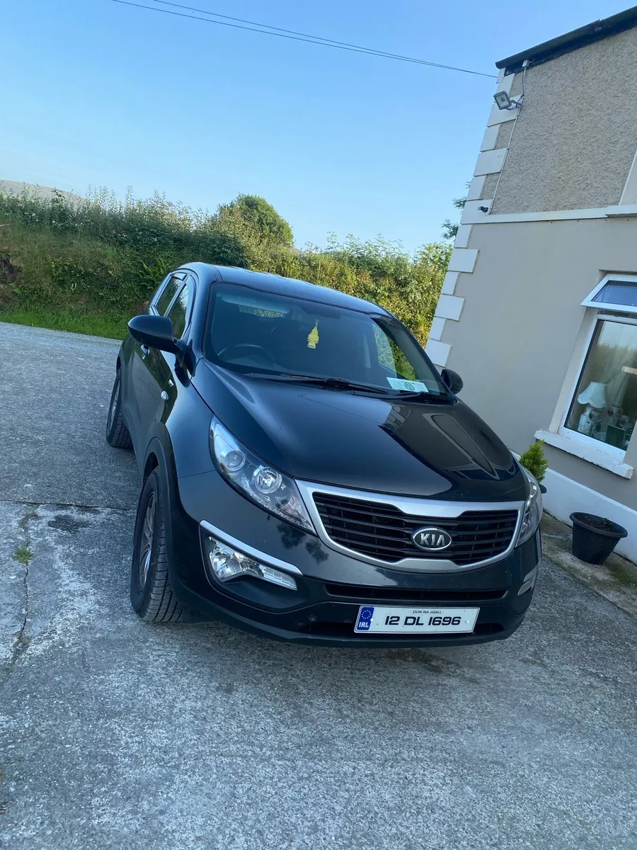 Kia Sportage 2.0 AWD (4x4) - Image 2