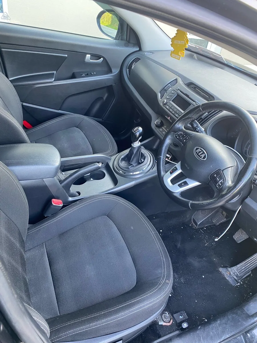 Kia Sportage 2.0 AWD (4x4) - Image 4