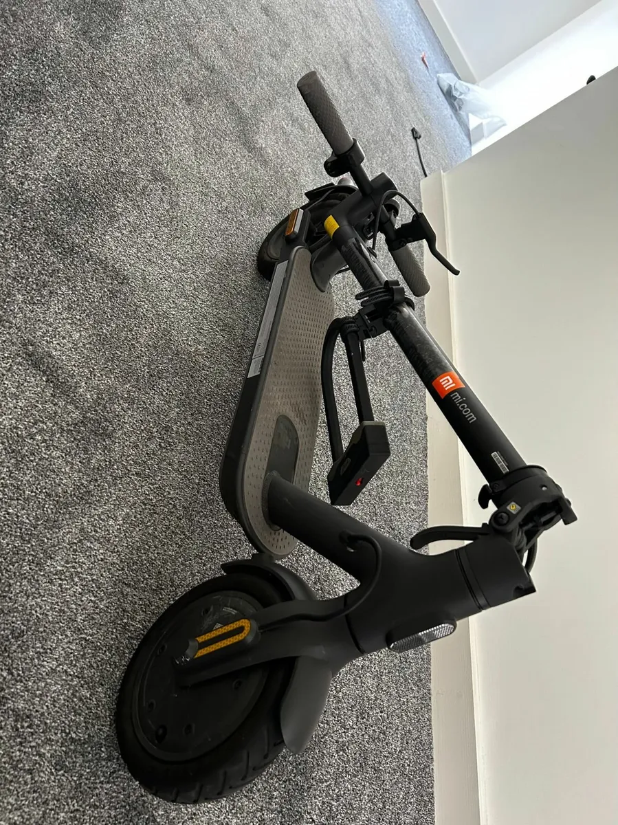 €180 - Xiaomi Mi Scooter 1S (Original Price €415) - Image 1