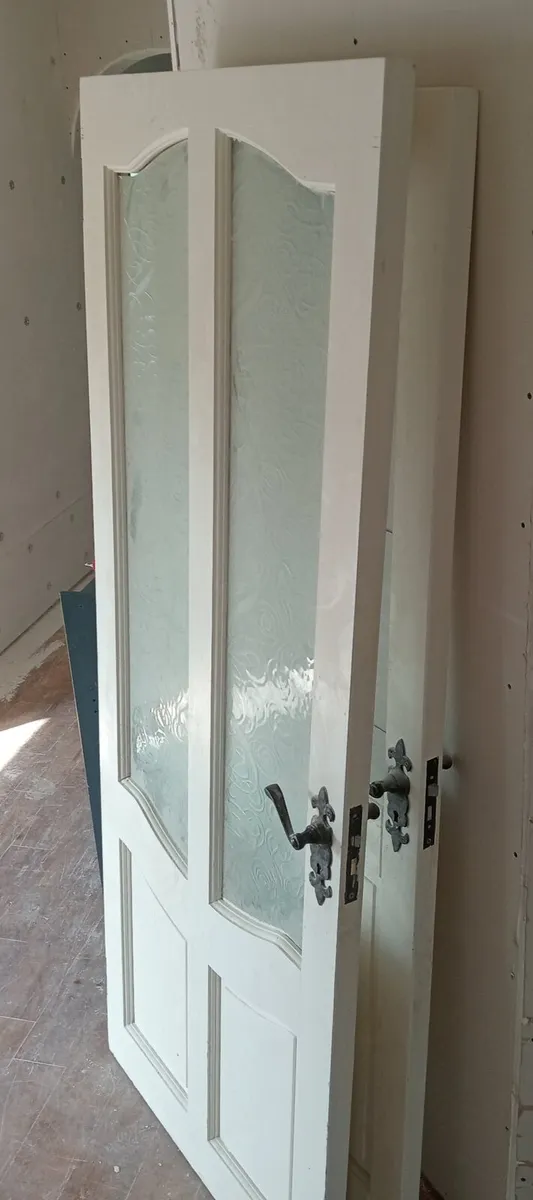 Internal solid doors - Image 4