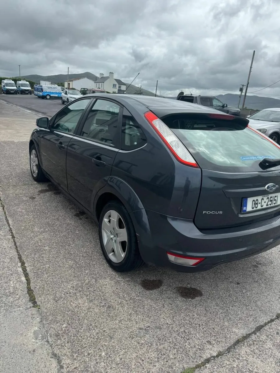 Ford Focus 2008 - Image 2