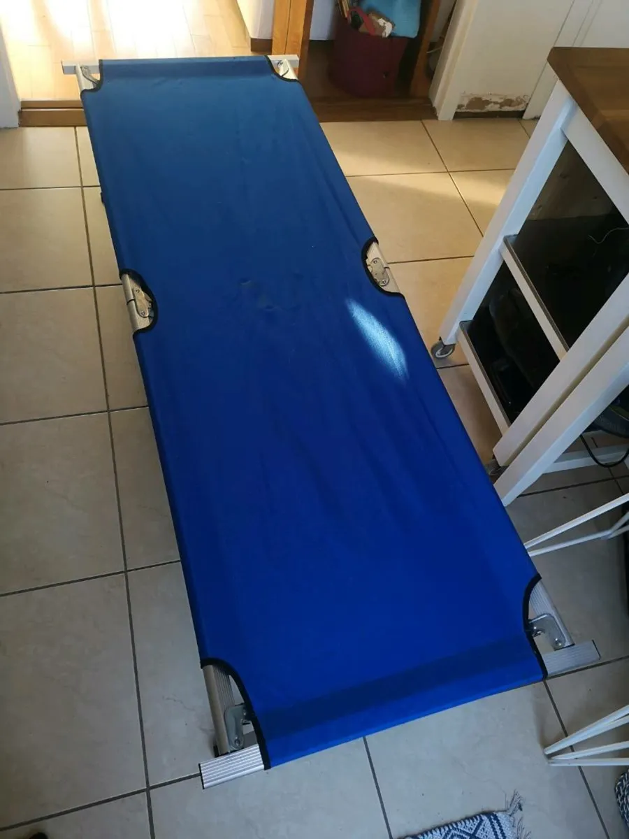 Free camping bed - Image 1