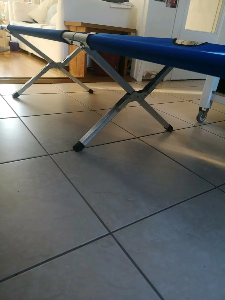 Free camping bed - Image 2