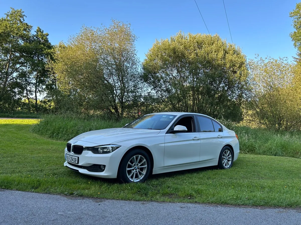 2015 bmw 3 series 2.0 diesel - Image 2