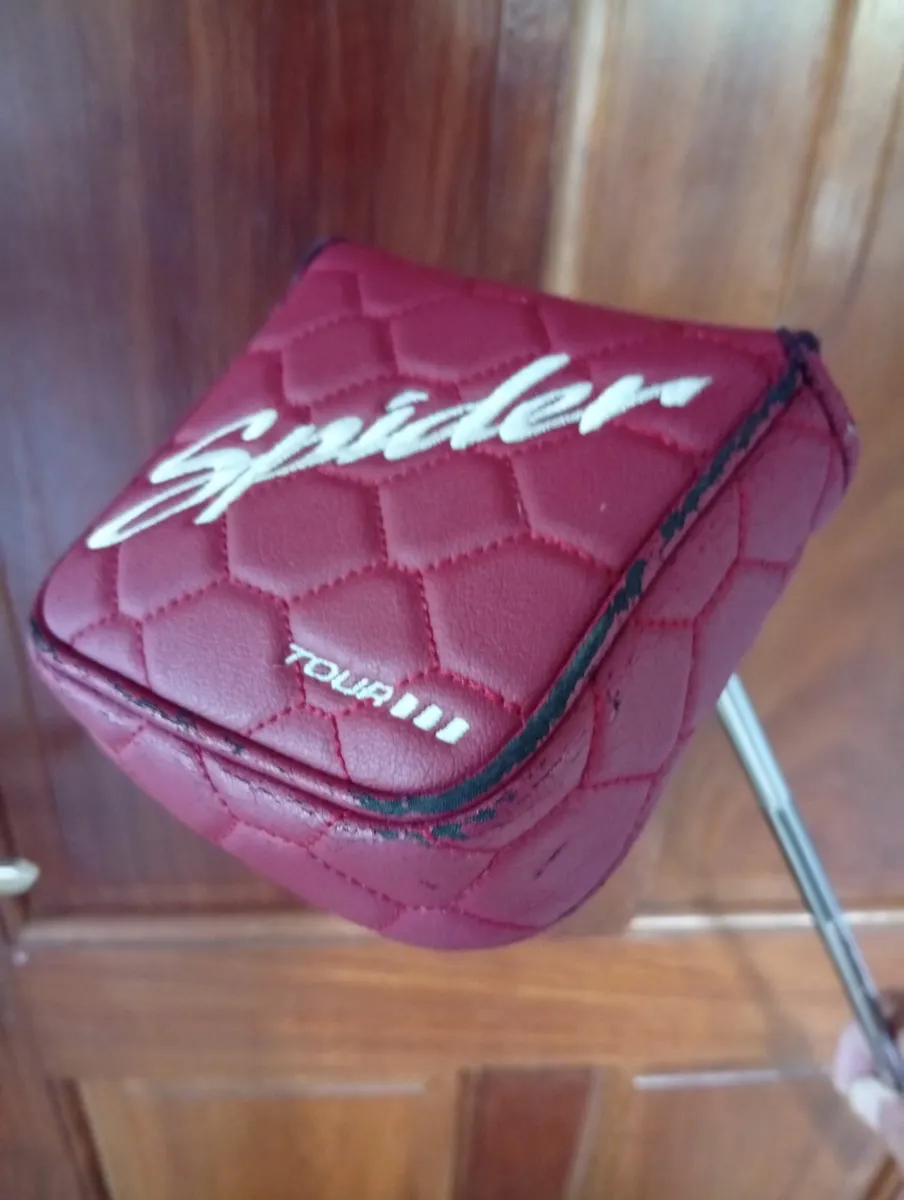 TaylorMade Spider 35 inch Putter Immaculate - Image 1