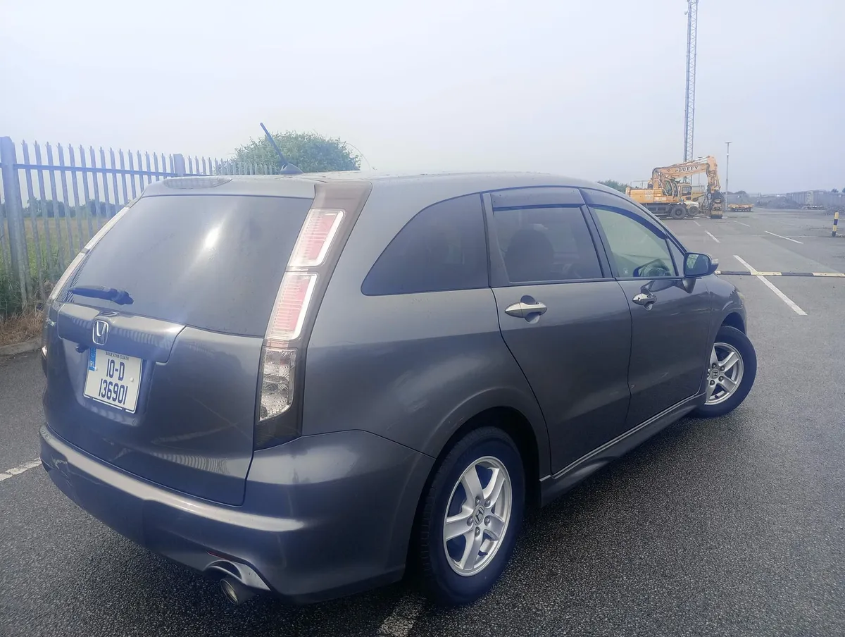 Honda Stream - Image 4
