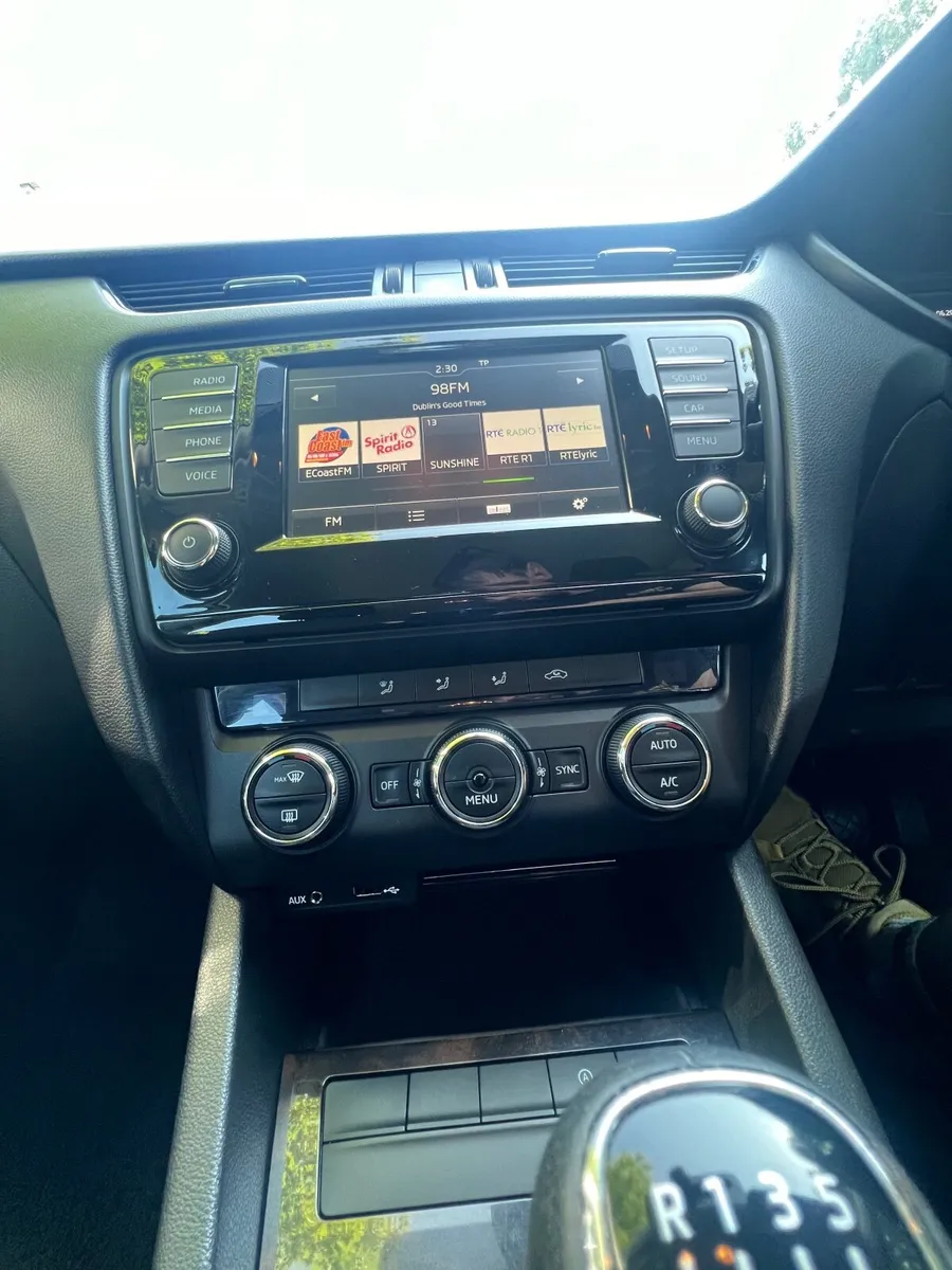 Skoda Octavia 2016 - Image 2