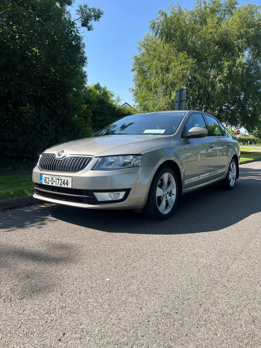 Skoda Octavia 2016 - Image 2