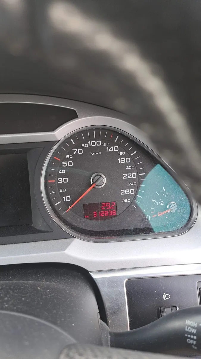 ***Audi A6 2.0L Diesel 170BHP Sline Auto*** - Image 2