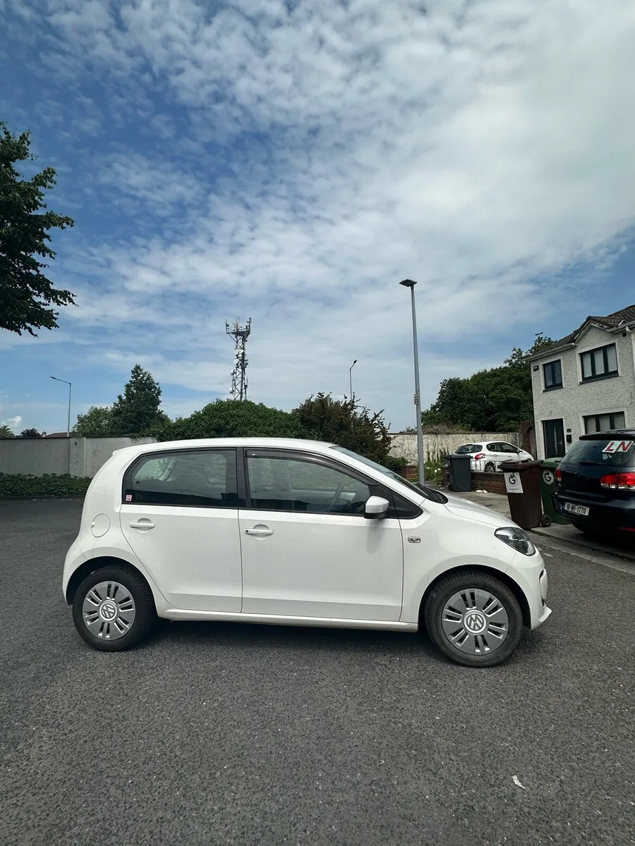 Volkswagen Up! Bluemotion 2016 - Image 3