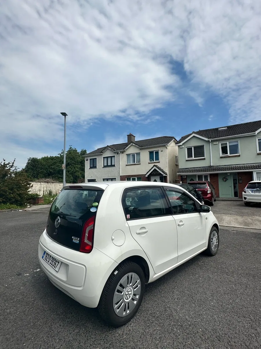 Volkswagen Up! Bluemotion 2016 - Image 4