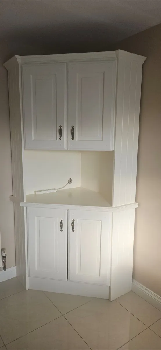 Kitchen Corner Unit